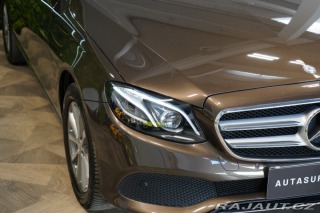 Mercedes-Benz E 220d*AVANTGARDE*HUD*360*L 2017