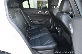 Alfa Romeo Giulia 2,0T 16V 206kW AT8-Q4 Vel 2024