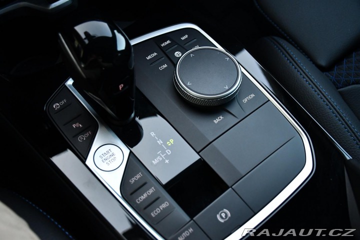 BMW 2 218d M-SPORT SNAPPER-ROCK 2024