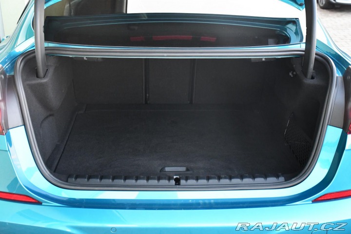 BMW 2 218d M-SPORT SNAPPER-ROCK 2024