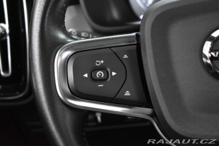 Volvo XC40 T2 MOMENTUM PRO*KAMERA*DP 2021