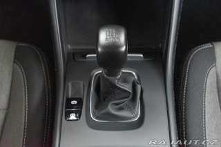 Volvo XC40 T2 MOMENTUM PRO*KAMERA*DP 2021