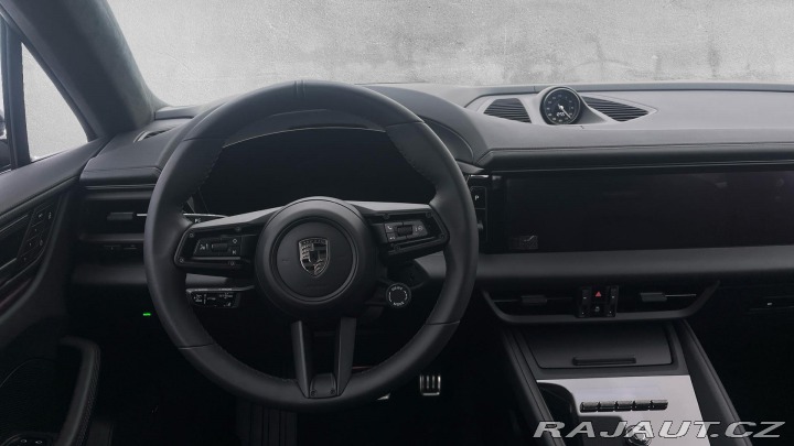 Porsche Macan Turbo 2025