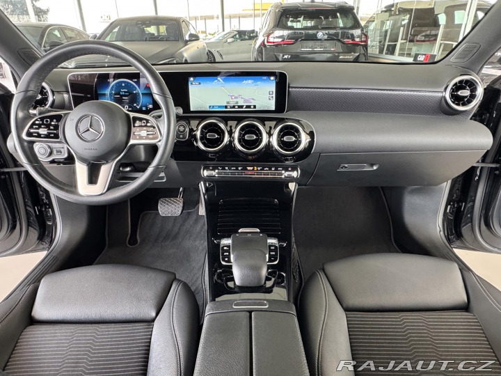 Mercedes-Benz A 200*Aut*120kW*LED*REZERVA 2019