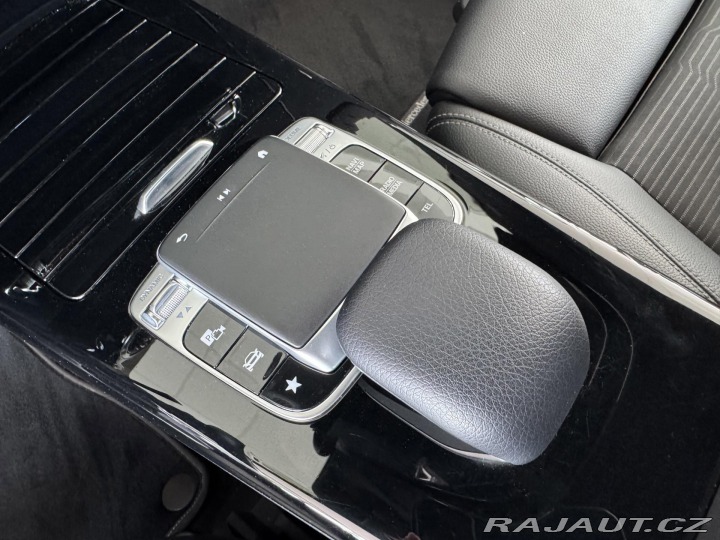 Mercedes-Benz A 200*Aut*120kW*LED*REZERVA 2019