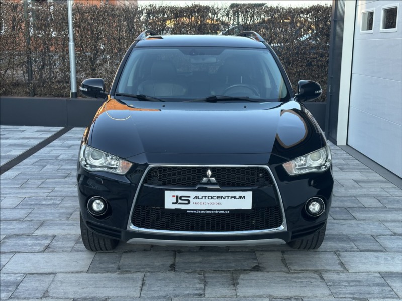Mitsubishi Outlander 2,2 DI-D 177PS  Instyle-7