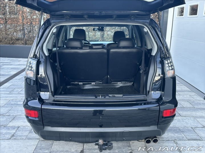 Mitsubishi Outlander 2,2 DI-D 177PS  Instyle-7 2010