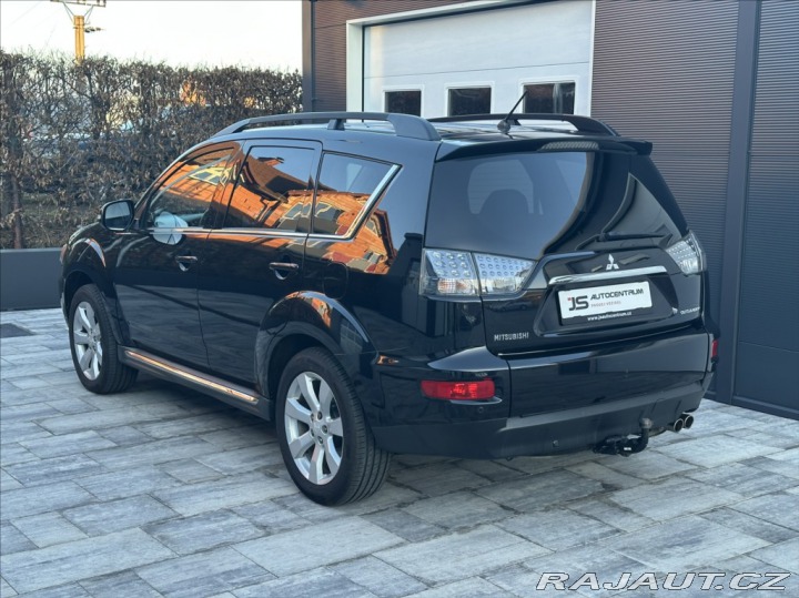 Mitsubishi Outlander 2,2 DI-D 177PS Instyle-7 2010