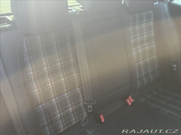 Volkswagen Golf 2,0 TSI 211PS  VI GTI 2011