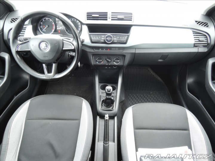 Škoda Fabia 1,2 ČR Litá kola Tempomat 2015