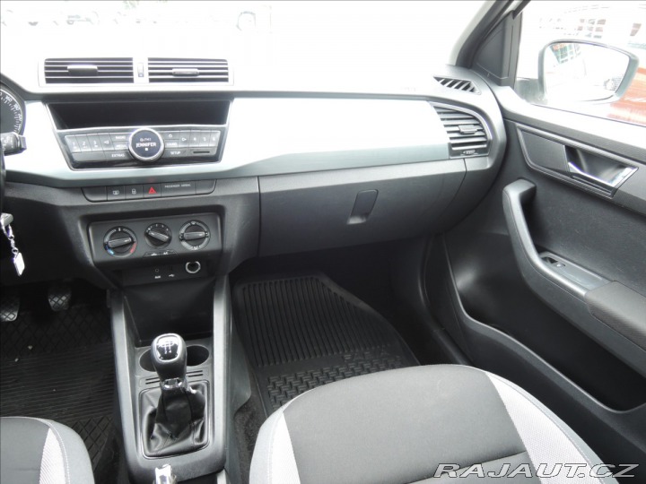 Škoda Fabia 1,2 ČR Litá kola Tempomat 2015