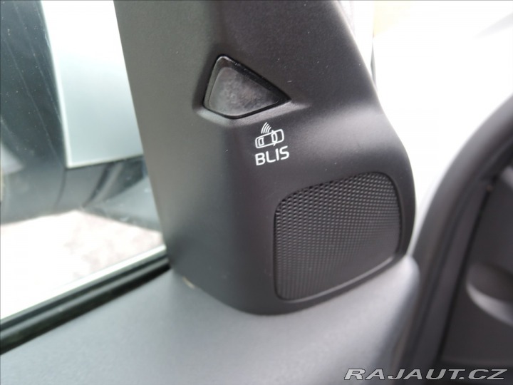 Volvo V60 2,0 D4 R-design 2013