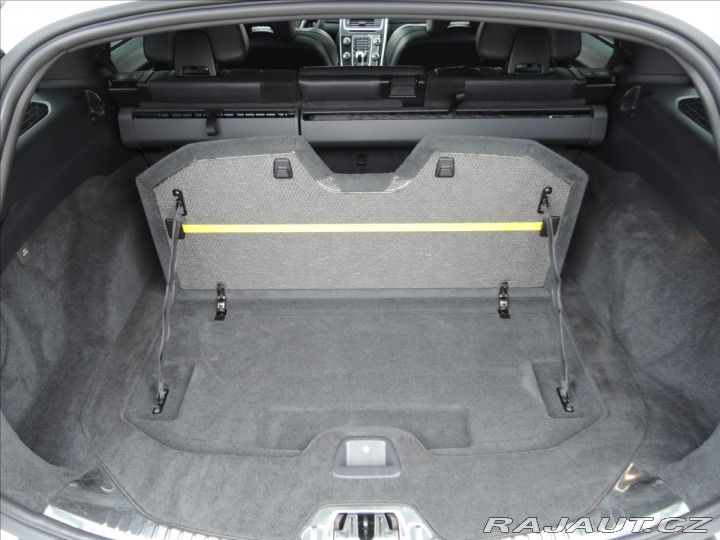 Volvo V60 2,0 D4 R-design 2013