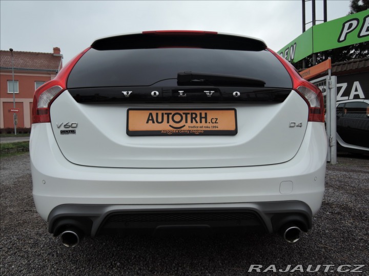 Volvo V60 2,0 D4 R-design 180PS 2014