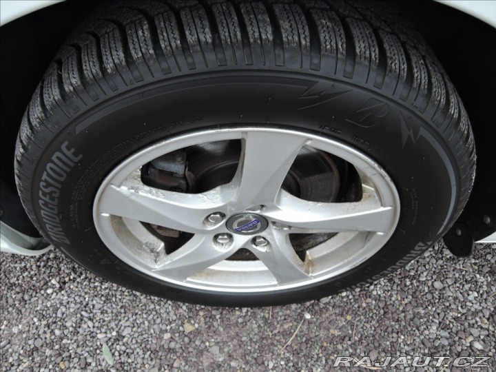 Volvo V60 2,0 D4 R-design 2013