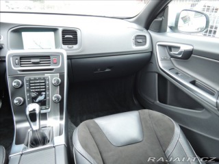 Volvo V60 2,0 D4 R-design 2013