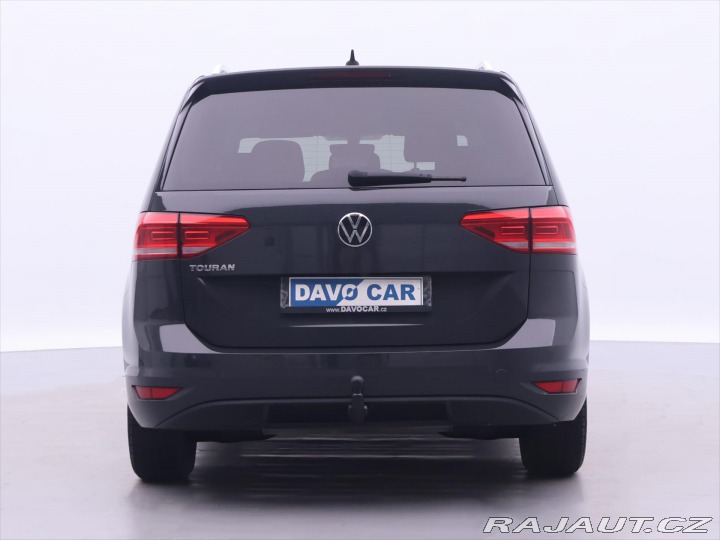 Volkswagen Touran 1,5 TSI 110kW DSG CZ Navi 2021