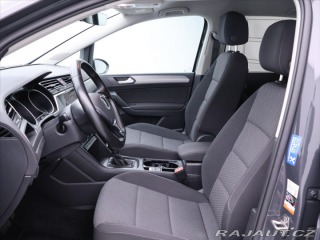 Volkswagen Touran 1,5 TSI 110kW DSG CZ Navi 2021