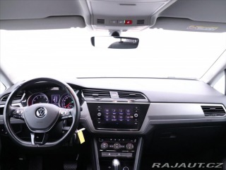 Volkswagen Touran 1,5 TSI 110kW DSG CZ Navi 2021