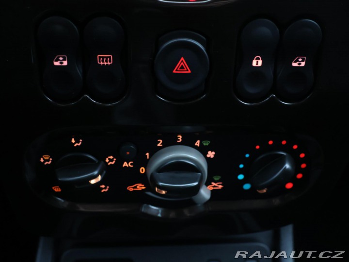 Dacia Duster 1,6 i 77kW Access Klima T 2012