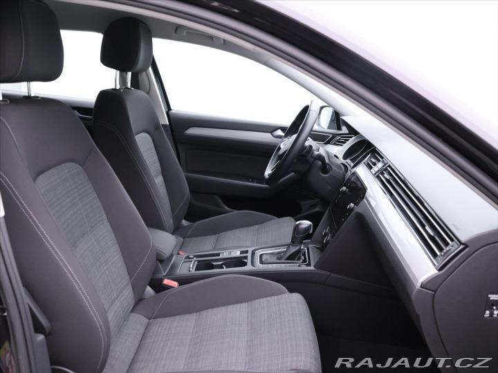 Volkswagen Passat 2,0 TDI 140kW DSG Busines 2019