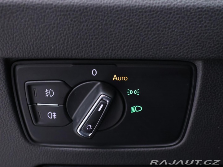 Volkswagen Passat 2,0 TDI 140kW DSG Busines 2019