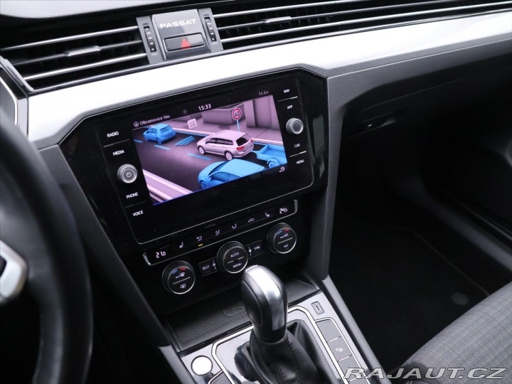 Volkswagen Passat 2,0 TDI 140kW DSG Busines 2019