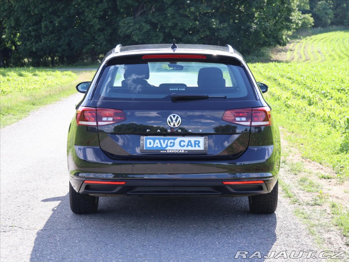 Volkswagen Passat 2,0 TDI 140kW DSG LED Bus 2019