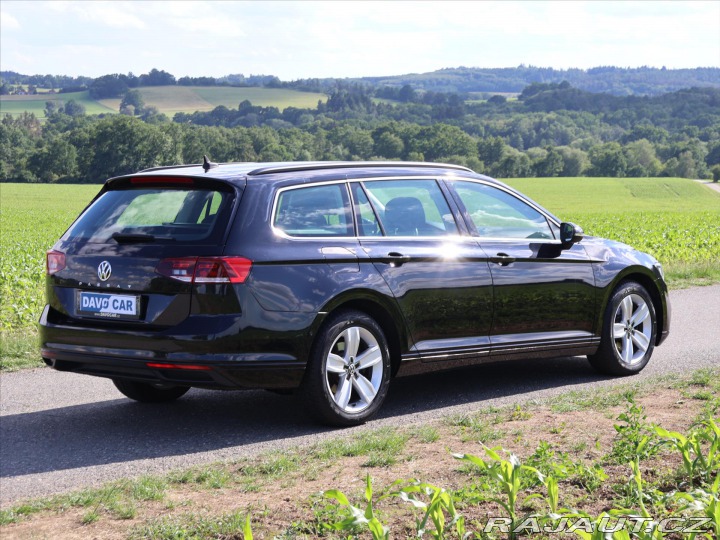Volkswagen Passat 2,0 TDI 140kW DSG LED Bus 2019