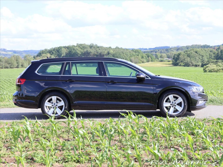 Volkswagen Passat 2,0 TDI 140kW DSG LED Bus 2019