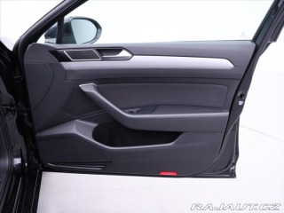 Volkswagen Passat 2,0 TDI 140kW DSG Busines 2019