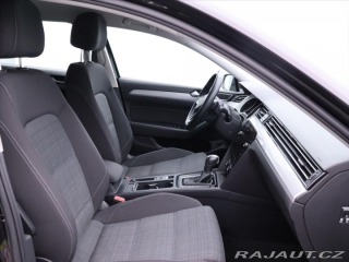 Volkswagen Passat 2,0 TDI 140kW DSG Busines 2019
