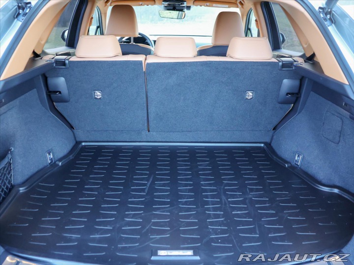 Lexus Ostatní modely NX 450h plus 2,5 4×4 E-FOUR Exective 9 2023