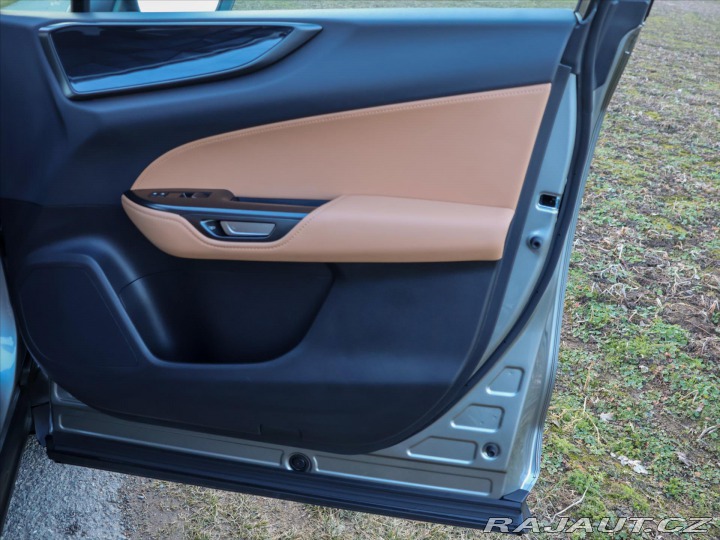 Lexus Ostatní modely NX 450h plus 2,5 4×4 E-FOUR Exective 9 2023