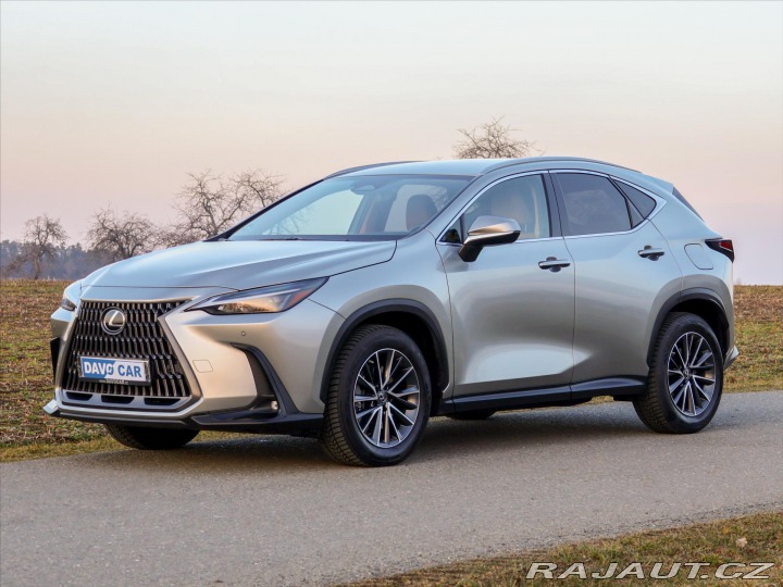 Lexus Ostatní modely NX 450h plus 2,5 4×4 E-FOUR Executive 2023