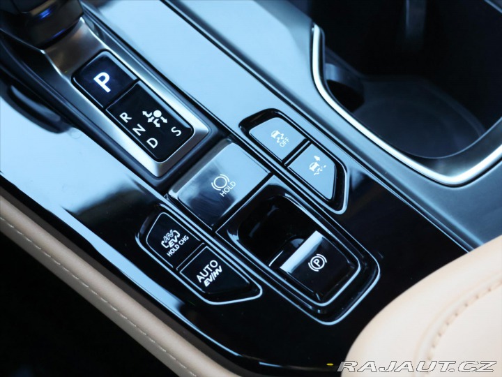 Lexus Ostatní modely NX 450h plus 2,5 4×4 E-FOUR Exective 9 2023