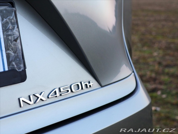 Lexus Ostatní modely NX 450h plus 2,5 4×4 E-FOUR Executive 2023