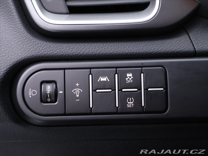 Kia Ceed 1,5 T-GDI 118kW CZ DPH SW 2023