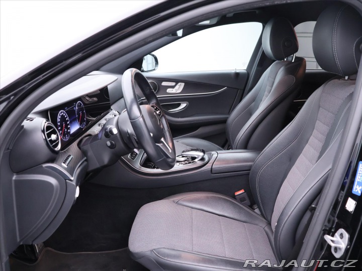 Mercedes-Benz E 2,0 220D  143kW 4MATIC  A 2019