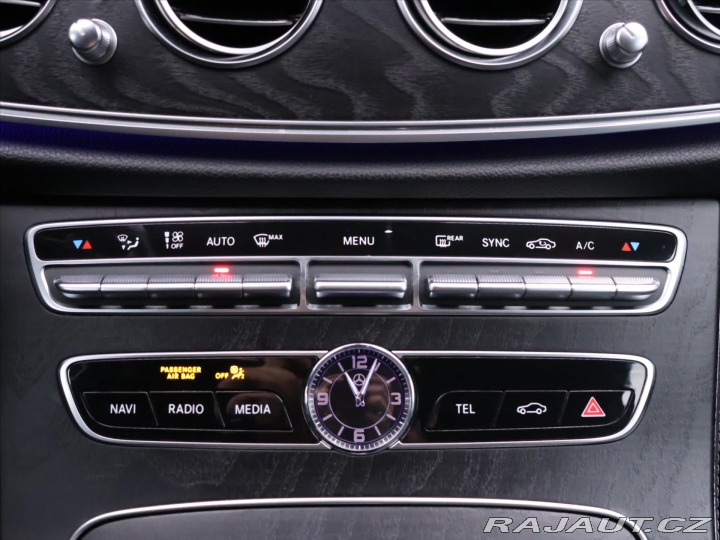 Mercedes-Benz E 2,0 220D  143kW 4MATIC  A 2019