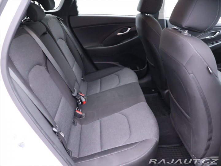 Hyundai i30 1,0 T-GDi 88kW CZ DPH 2023