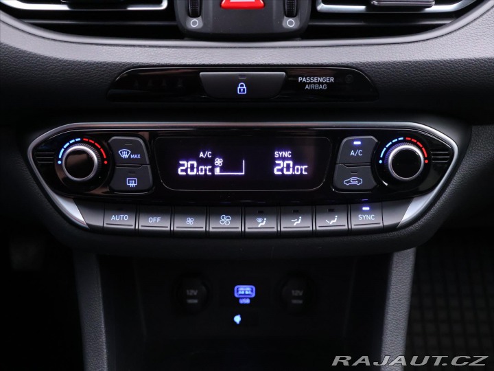 Hyundai i30 1,0 T-GDi 88kW CZ DPH 2023