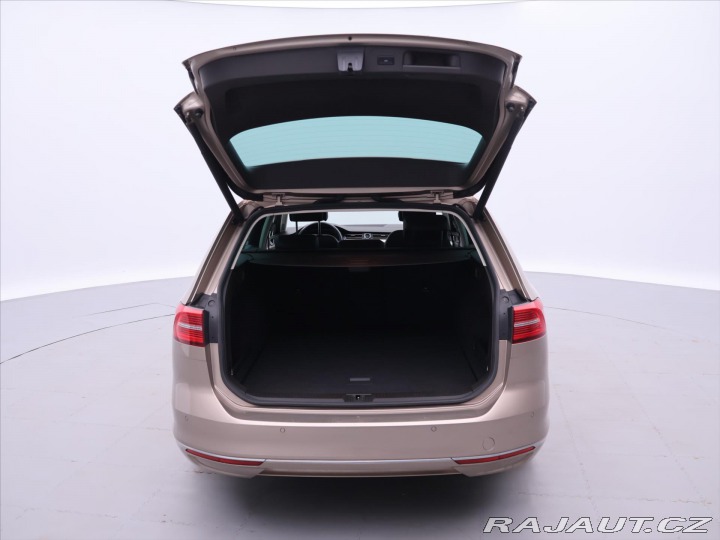 Volkswagen Passat 2,0 TDI 110kW Highline LE 2016