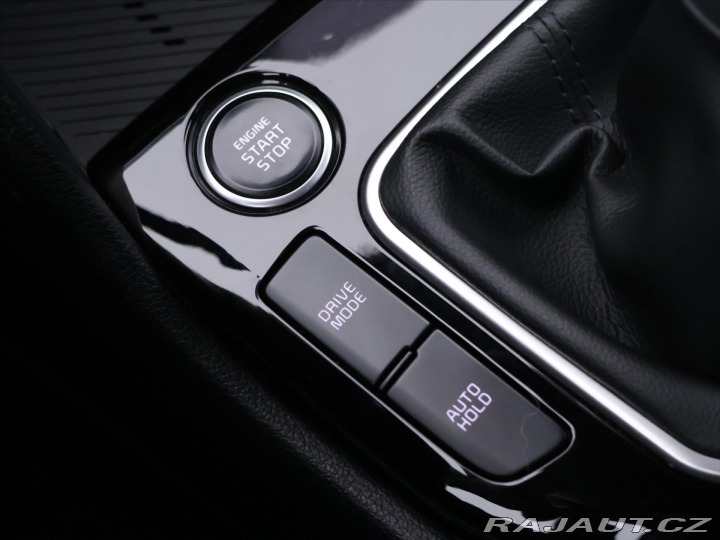 Kia Sportage 1,6 T-GDi 110 kW CZ DPH 1 2023