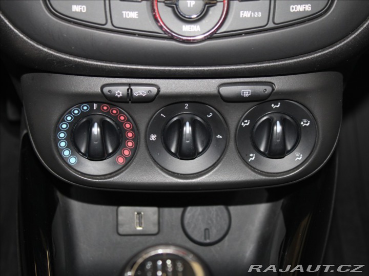 Opel Corsa 1,4 i 66kW 1.maj.ČR 131tk 2017