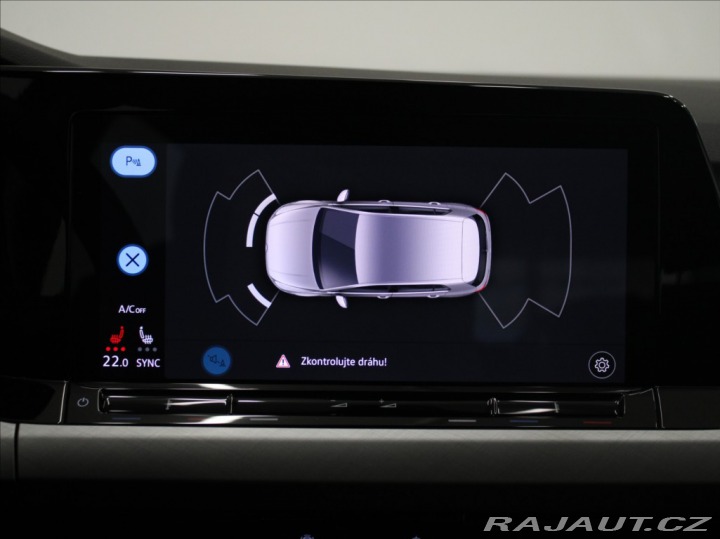 Volkswagen Golf 1,0 TSi 81kW Life ČR 127t 2021