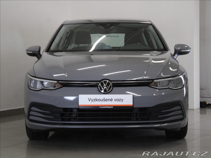 Volkswagen Golf 1,0 TSi 81kW Life ČR 127t 2021