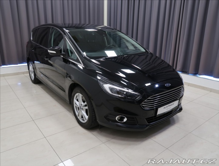 Ford S-MAX 2,0 EcoBlue NAVI KAMERA V 2019