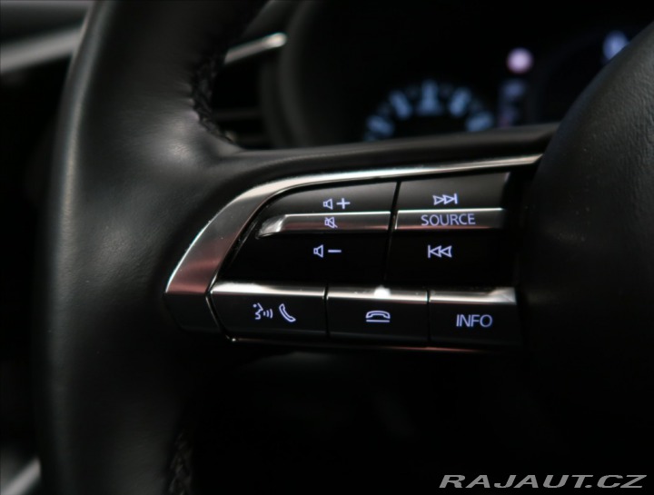 Mazda CX-30 2,0 e-SKYACTIV-G NAVI KAM 2021