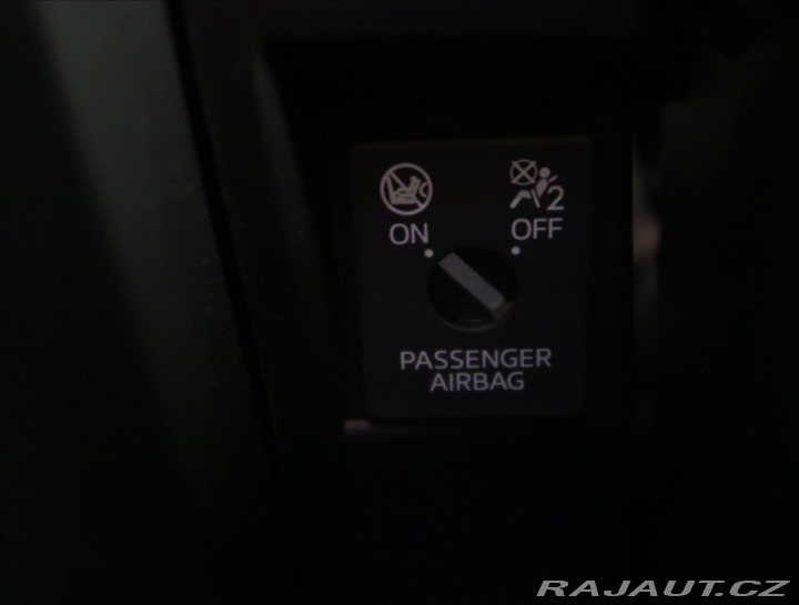 Mazda CX-30 2,0 e-SKYACTIV-G NAVI KAM 2021